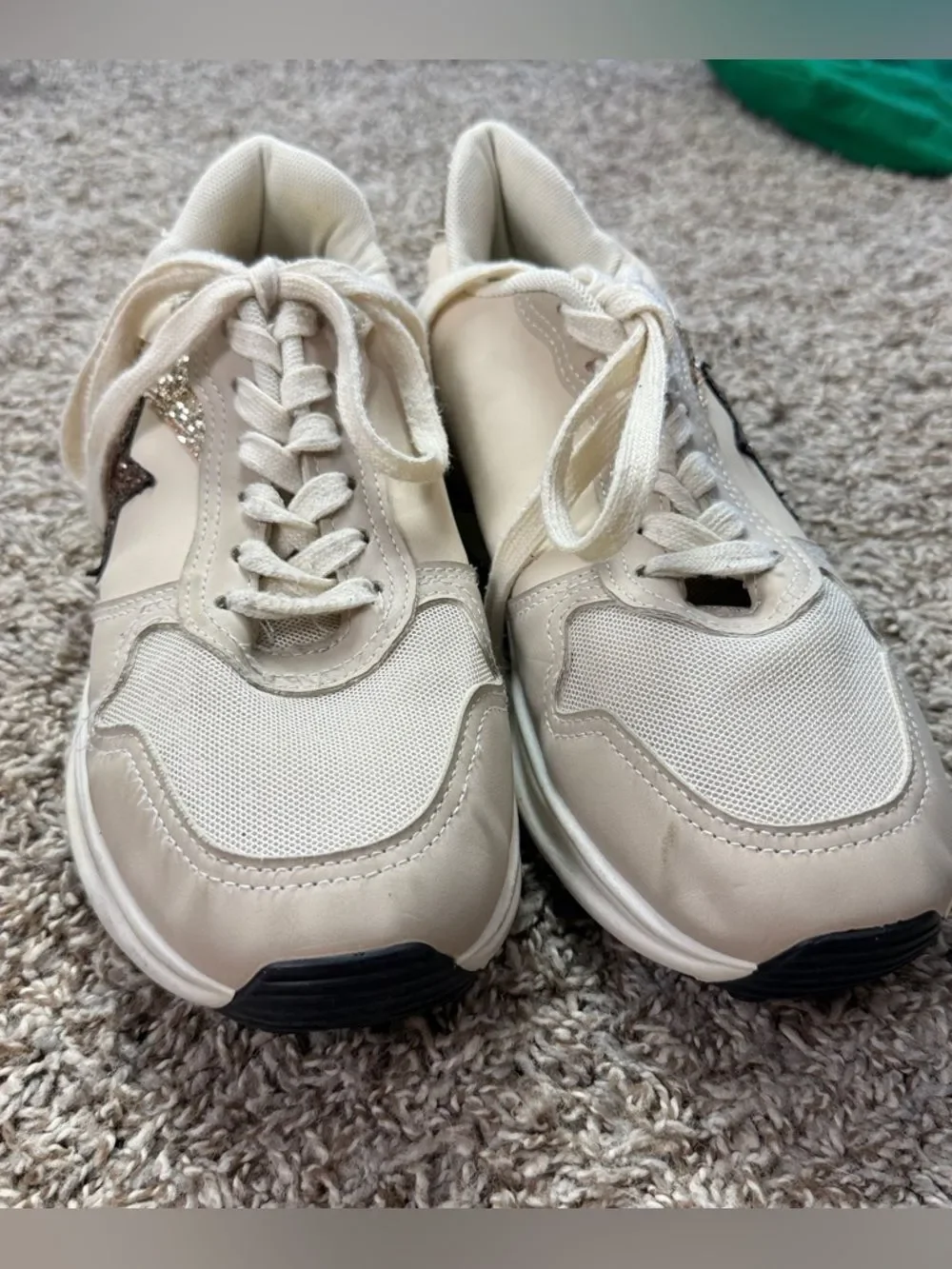 Vintage Havana Cloud Cream & Gold Star Accent Casual Sneakers